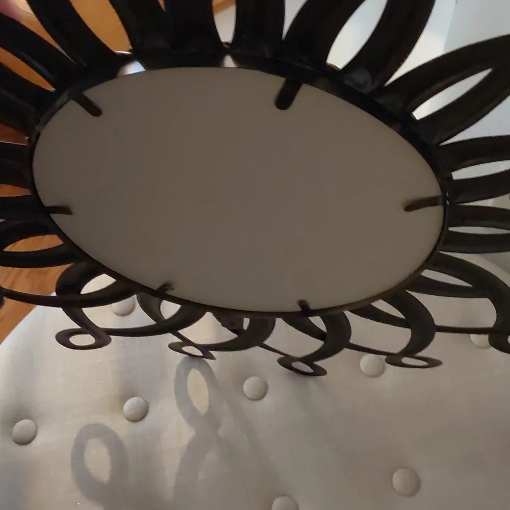 Metal Sunburst Wall Mirror